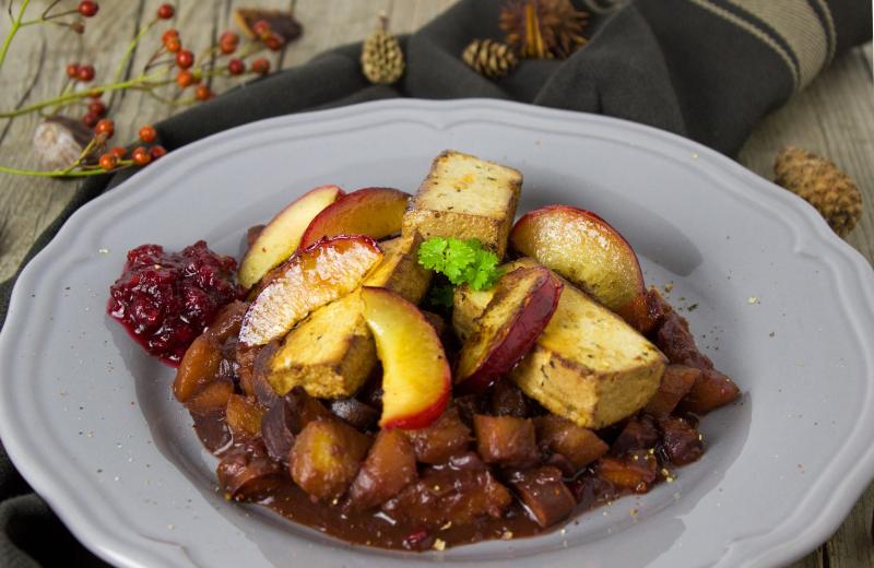 Tofu- Gulasch: Einfach lecker und nicht nur für Vegetarier ein Genuss ...