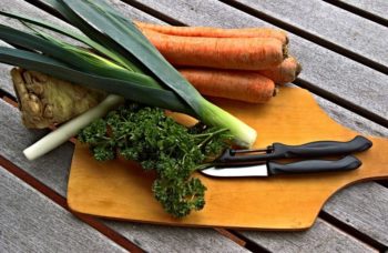 Gelungenes Gemüse Granulat: Gemüsebrühe selbst gemacht